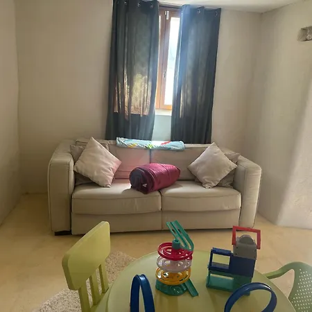 Ma Petite Chaumiere